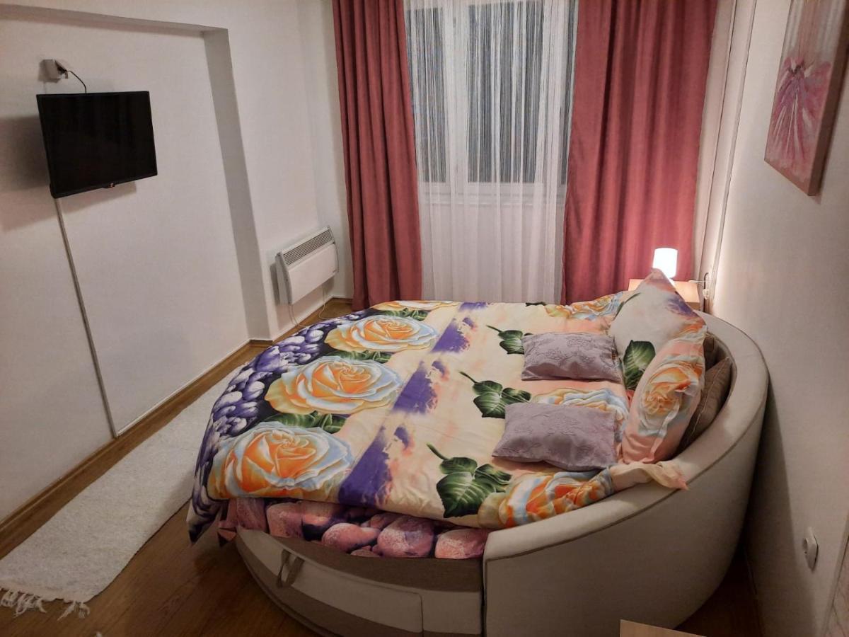 Apartman Rada 2 Bijeljina Extérieur photo
